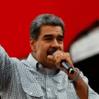 مادورو: از ونزوئلا در برابر هر تهدیدی دفاع می‌کنیم