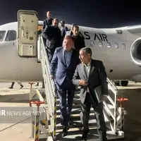 عکس/ معاون رئیس جمهور وارد بوشهر شد