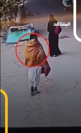 ویدئوی جدید از لحظه نزدیکشدن عامل انفجار در پیشاور