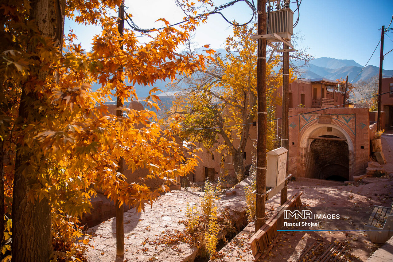 چهره پاییزی ابیانه