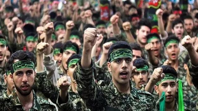 سرمقاله جوان/ حماسه پایانناپذیر بسیج از دفاع مقدس هشت ساله تا جنگ تحمیلی ۱۲ روزه