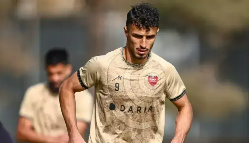 علیپور برای ششمین گل چمدان بست