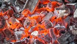 کارگاه غیرمجاز تولید زغال در گتوند پلمب شد