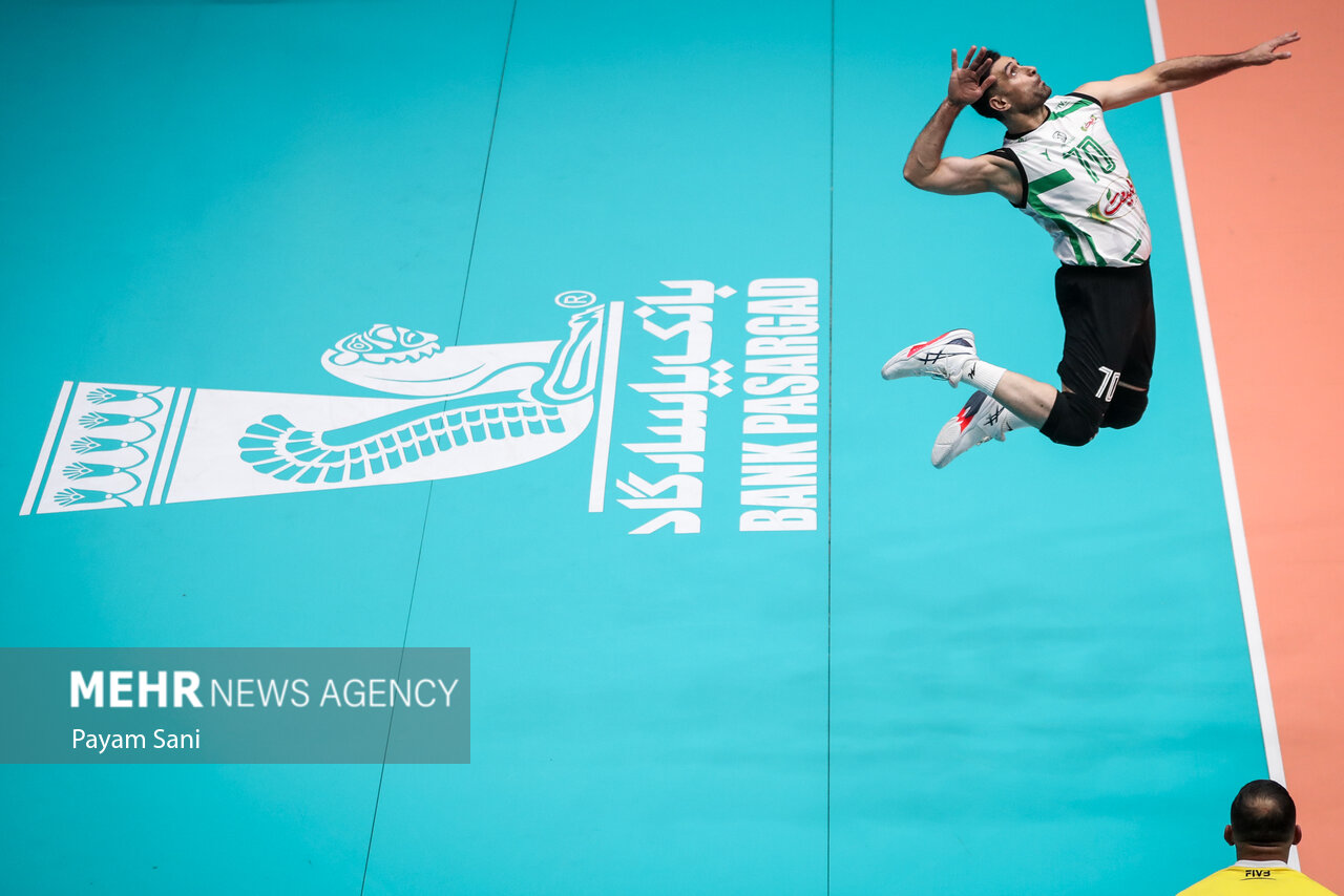 هفته دوم لیگ برتر والیبال؛ دیدار تیم های پیکان و طبیعت