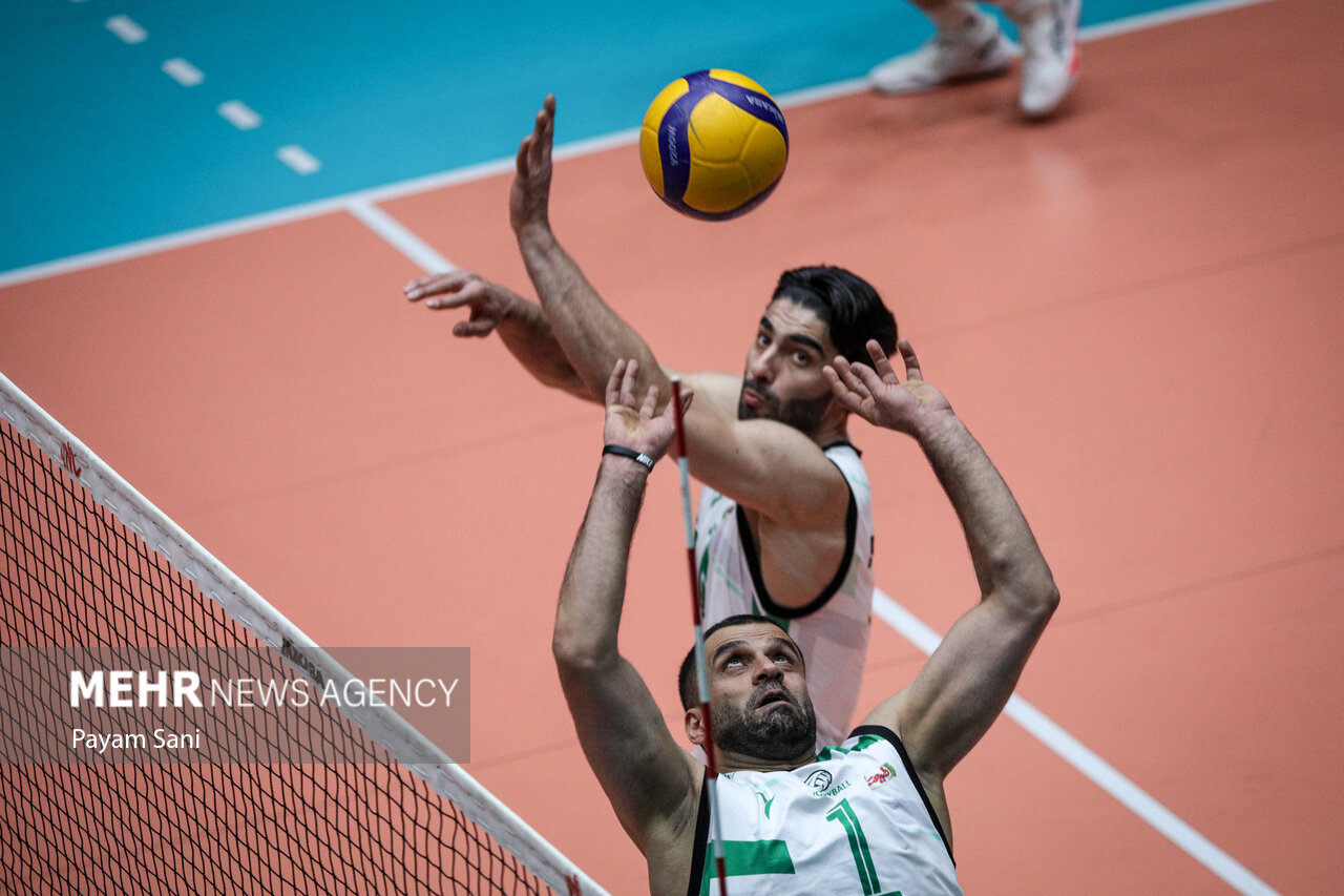 هفته دوم لیگ برتر والیبال؛ دیدار تیم های پیکان و طبیعت