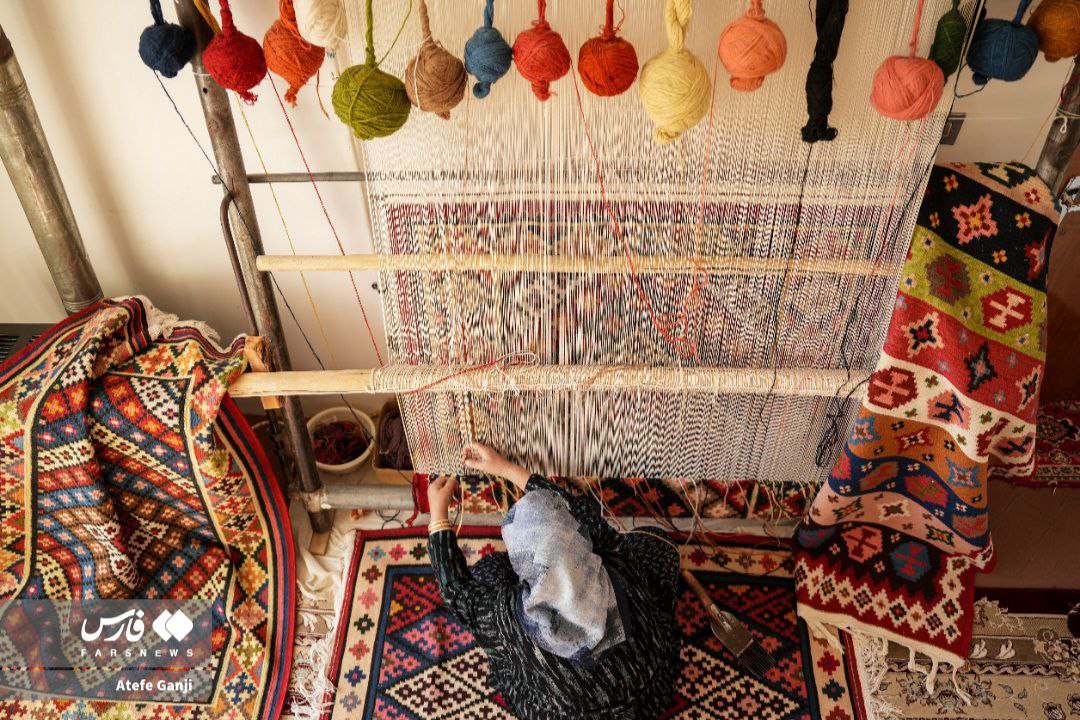 گلیم‌بافی در چهارمحال و بختیاری  