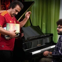 قاب تازه و دوست‌داشتنی خانوادهِ محسن تنابنده