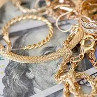 پیش‌بینی‌ها درباره قیمت طلا تغییر کرد