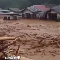 تصاویر هولناک از سیل، رانش زمین، فوران آتشفشان و زلزله شدید در اندونزی!