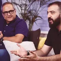 استندآپ بازی رامبد و ابوطالب؛ در فیلمنت و فیلیمو