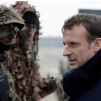 بهانه ماکرون برای بازگرداندن سربازی به فرانسه