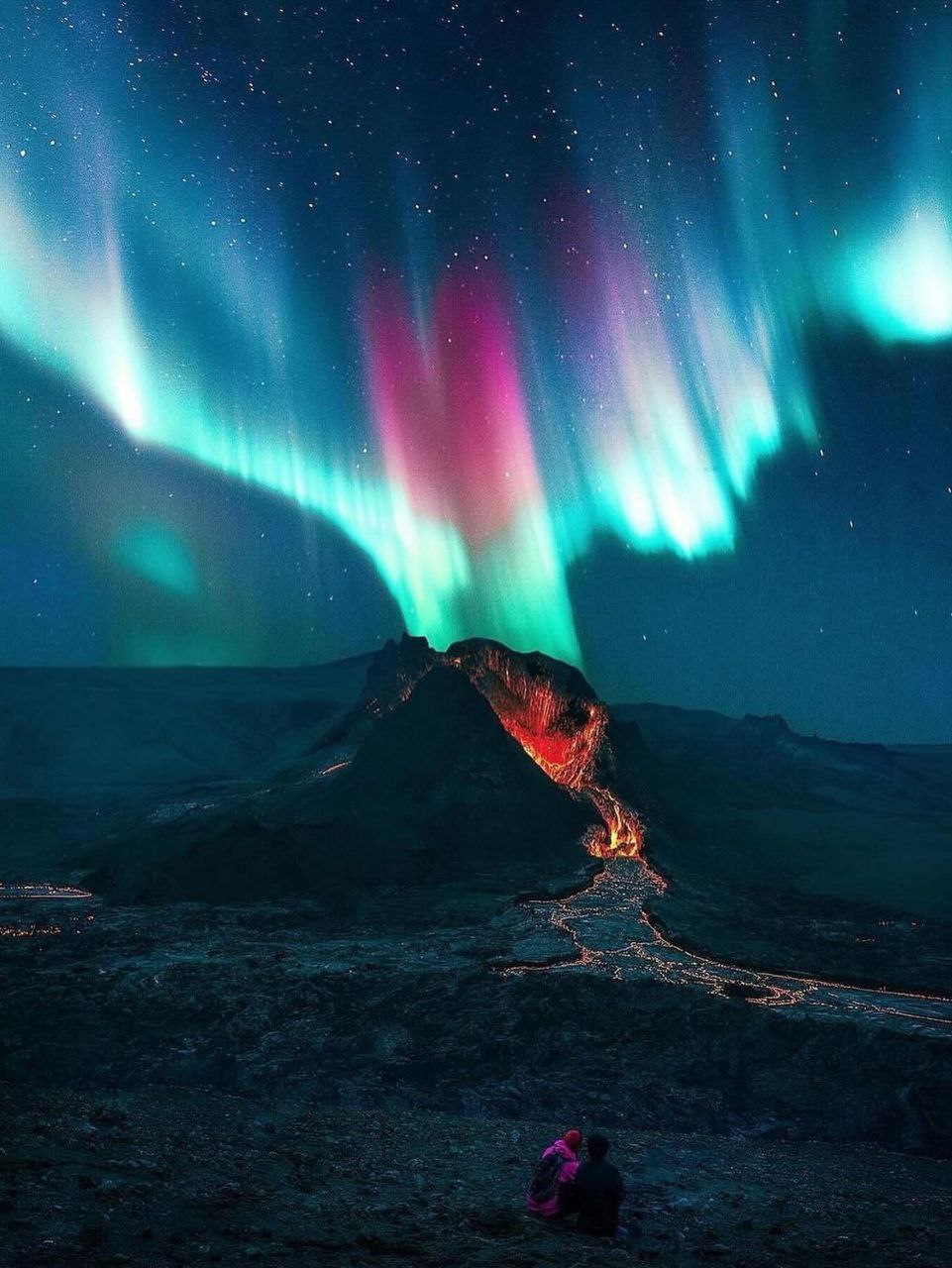 تصویری دیدنی از شفق قطبی در ایسلند 