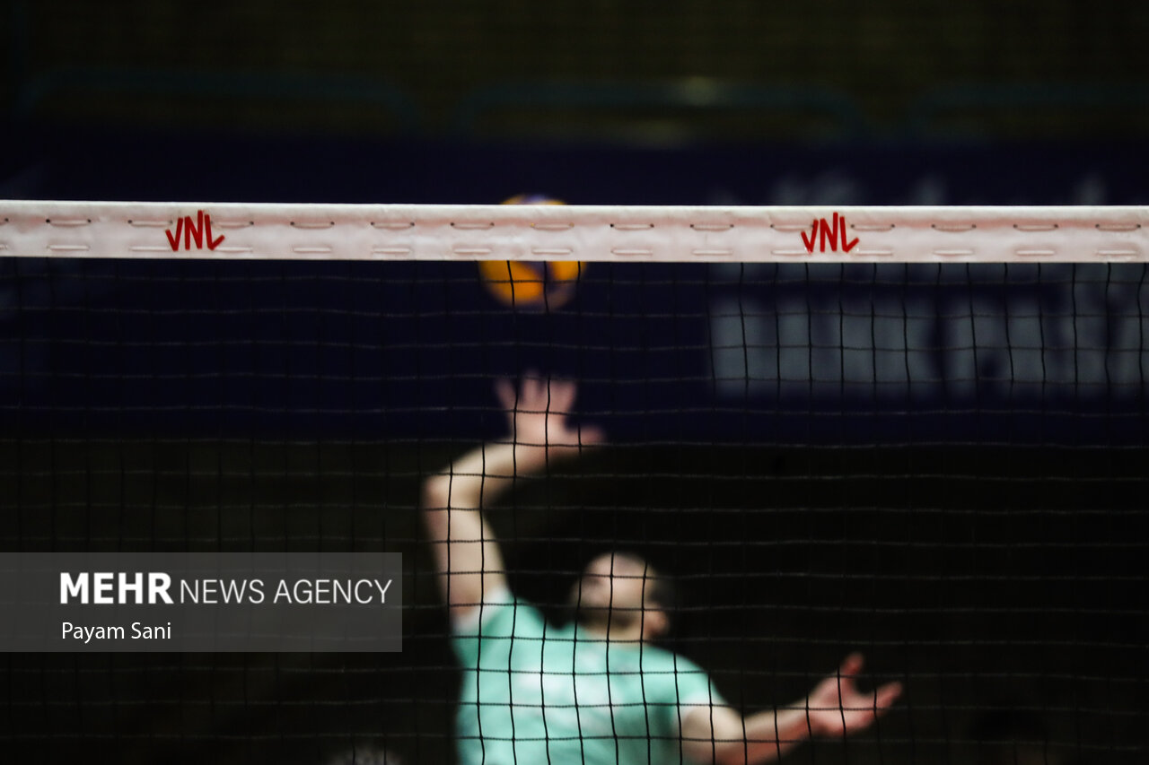 هفته دوم لیگ برتر والیبال؛ دیدار تیم های پیکان و طبیعت