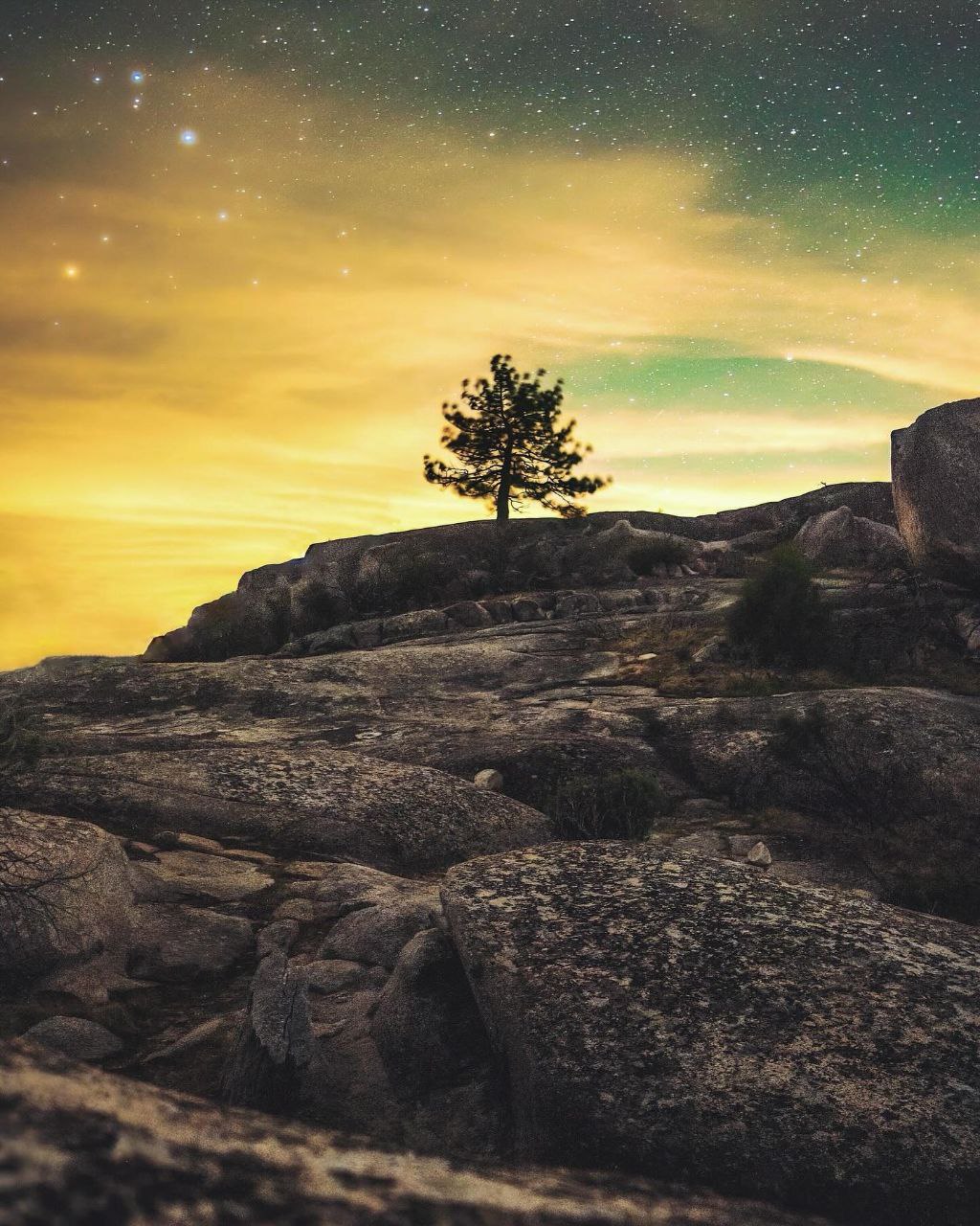 شکوه خیره کننده آسمان شب در آمریکا 