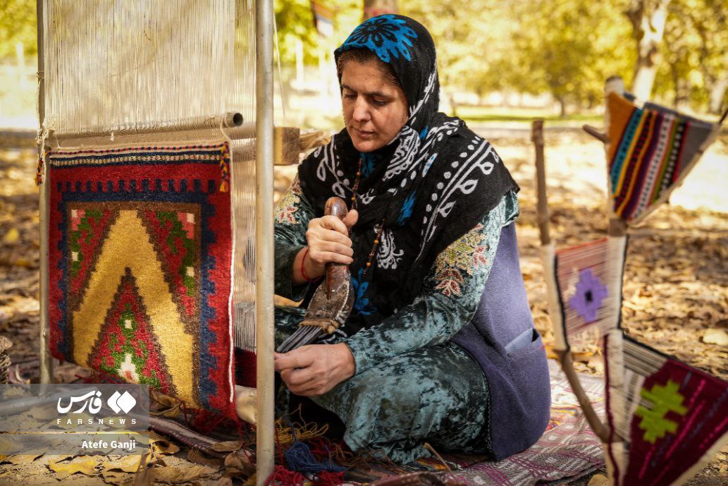 گلیم‌بافی در چهارمحال و بختیاری  