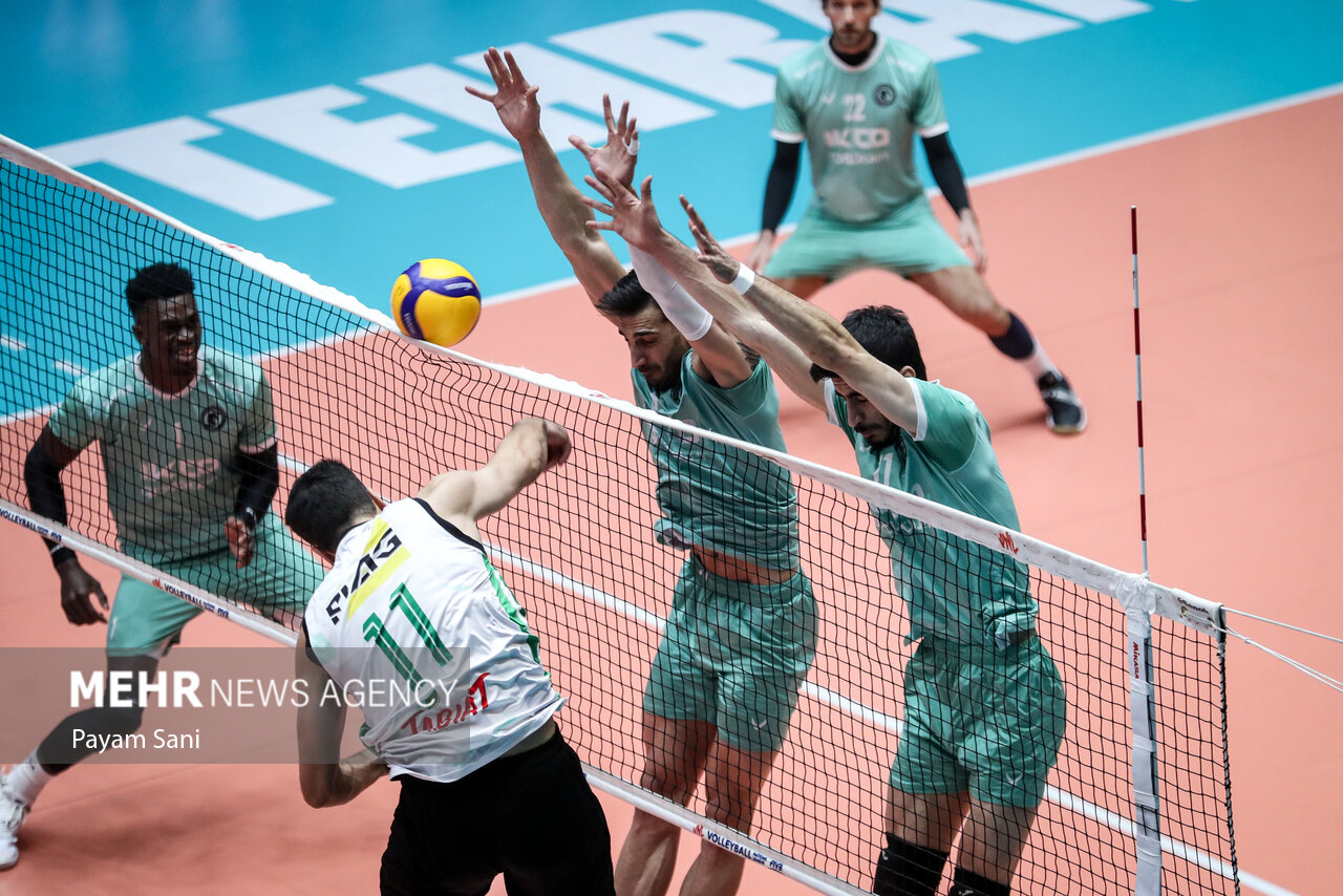 هفته دوم لیگ برتر والیبال؛ دیدار تیم های پیکان و طبیعت