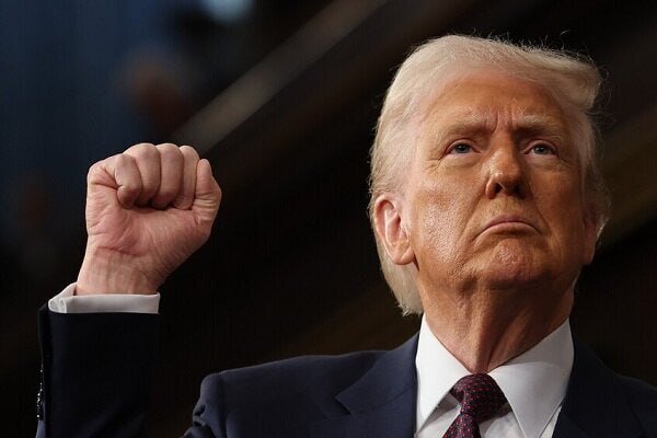 تلگراف: ترامپ کریمه و سایر مناطق را به عنوان خاک روسیه به رسمیت خواهد شناخت