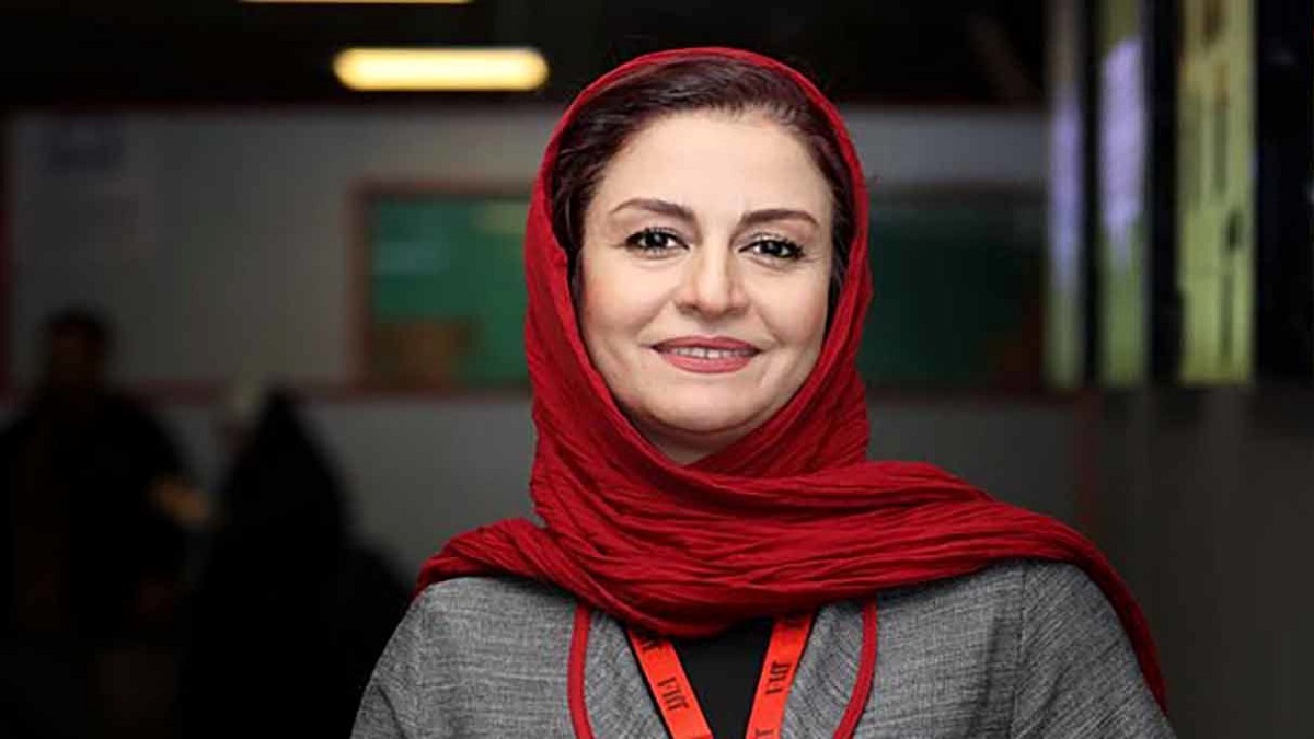 چهره ها/ مریلا زارعی مشکی‌پوش شد