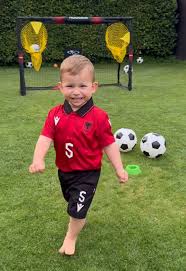 بهترین فوتبالیست دو ساله دنیا