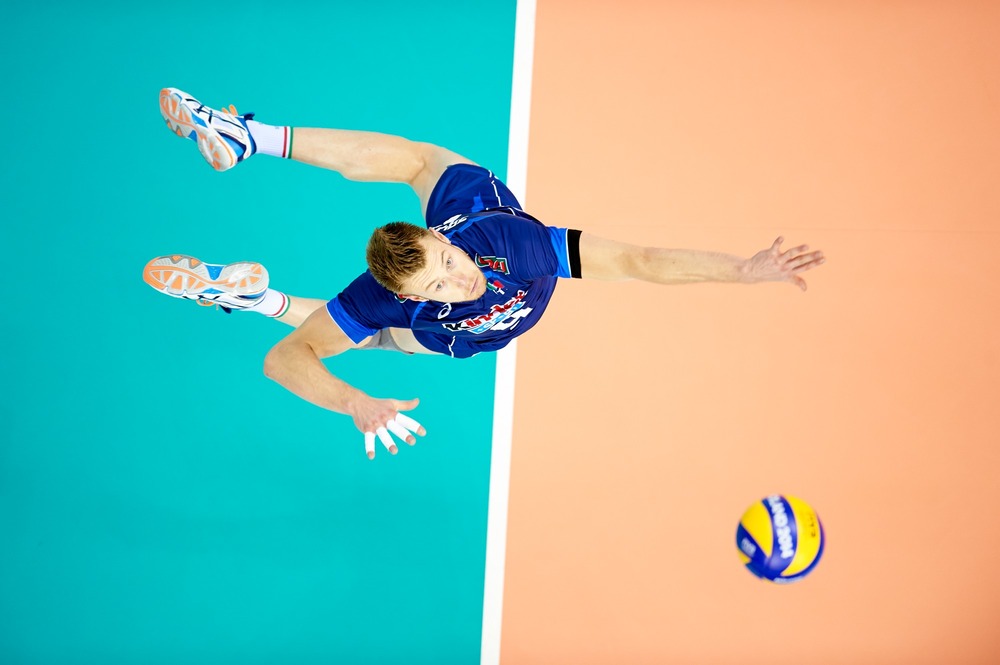 بپر، سرویس بزن، والیبال رو یاد بگیر!