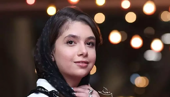 نفس بازغی: چرا فحش میدین؟ اگه از خشمتون کم میشه فحش بدین