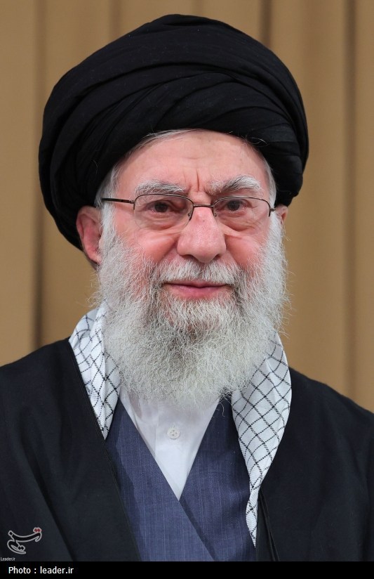 عکس/سخنرانی تلویزیونی رهبر انقلاب خطاب به ملت ایران