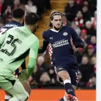 ستاره اسپانیایی در آنفیلد دکترا گرفت!