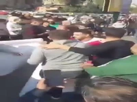 پرچم رژیم صهیونیستی در سوریه به آتش کشیده شد 