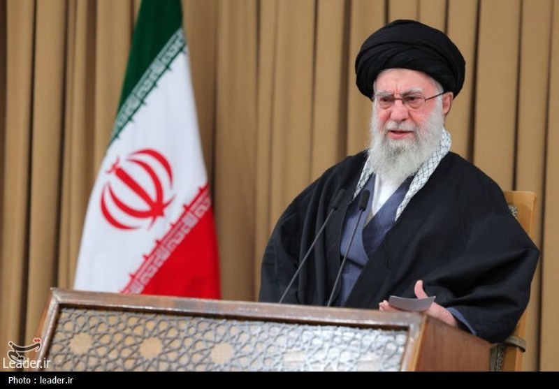 عکس/سخنرانی تلویزیونی رهبر انقلاب خطاب به ملت ایران