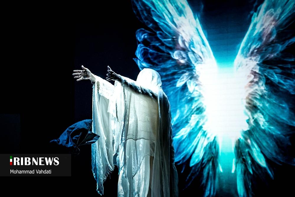 نوا نمایش هامان؛ در برج میلاد تهران