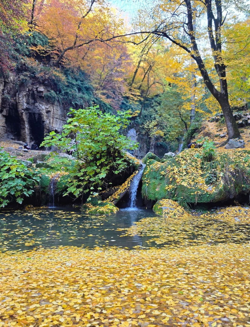  پاییز زیبای آبشار لوه استان گلستان 