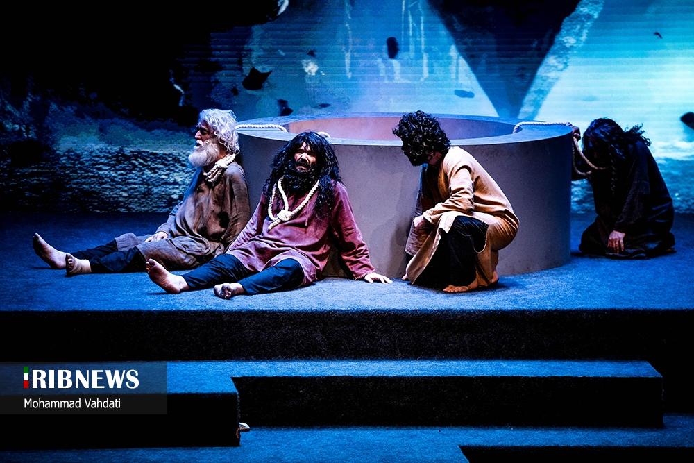 نوا نمایش هامان؛ در برج میلاد تهران