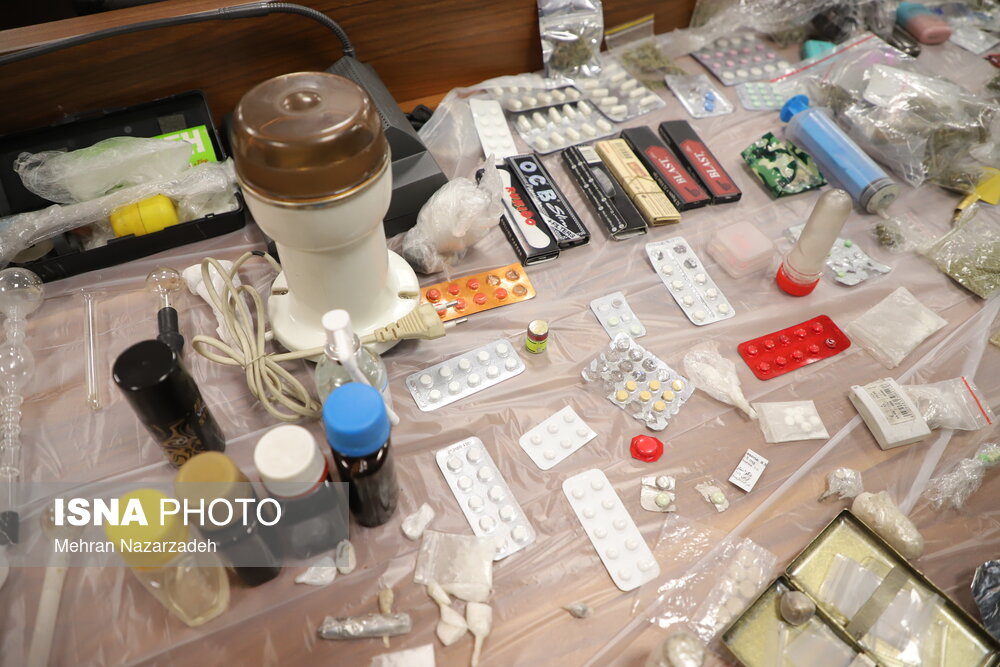 رونمایی از کشفیات گشت‌ و ایست بازرسی سپاه - تبریز