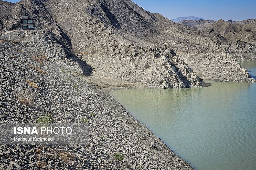 عکس/ وضعیت بحرانی سدهای خالی در شرق کشور  