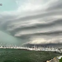 سلول بارشی فوق‌العاده عظیم در استرالیا 