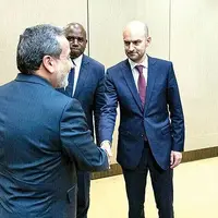 دیپلماسی ناتمام در پاریس