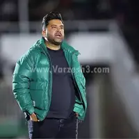 چادرملو با پنج تغییر برابر مدافع عنوان قهرمانی