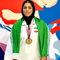 دختر آلیش‌کار قمی بر سکوی سومی جهان ایستاد‌