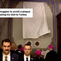 دردسر پاپ برای رونمایی از لوح یادبود در ترکیه