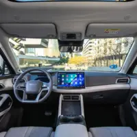 بی وای دی استفاده از نمایشگرهای چرخان در محصولات خود را متوقف می کند