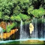 آبشار عجیب آب ملخ، سمیرم