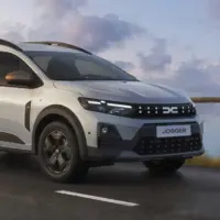 معرفی داچیا جاگر مدل ۲۰۲۶، همتای استیشن ساندرو با پیشرانه هیبرید