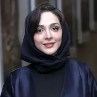 چهره ها/ سلفی متفاوت یاسمنِ لحظه گرگ‌ومیش در کنار همسرش