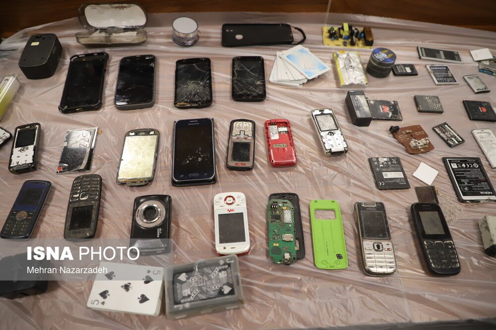 رونمایی از کشفیات گشت‌ و ایست بازرسی سپاه - تبریز