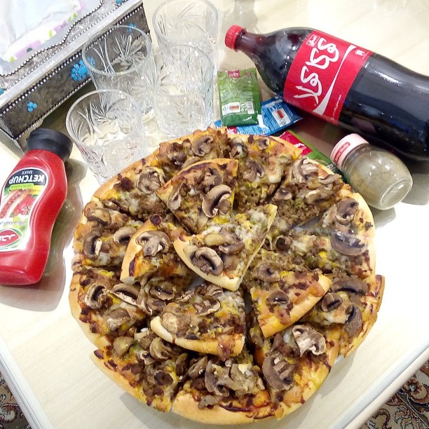 از شما/پیتزا قارچ و گوشت الهه پز✌🔥