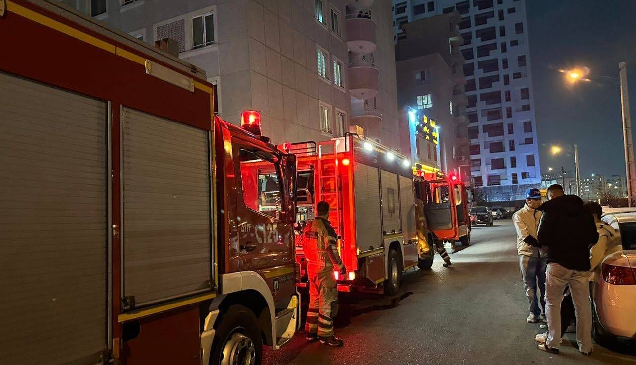 آتشسوزی در شهرک راهآهن تهران؛ ۲۰ نفر نجات یافت