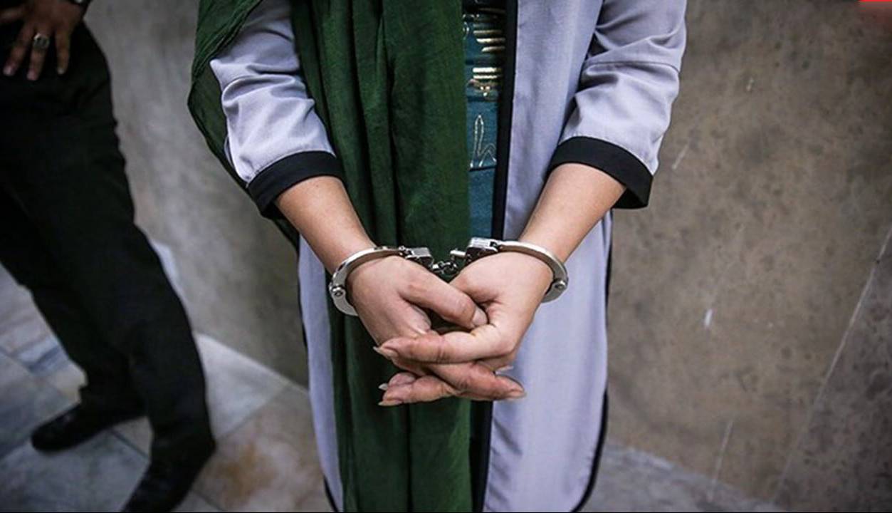 گفتگو با دختر 16 ساله ای که از شرط بندی در مافیا، به سرقت کشیده شد