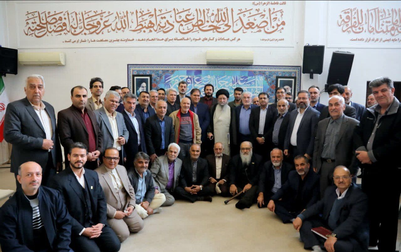 انتقاد شدید آیت‌الله نورمفیدی از بلاتکلیفی ۱۸ ساله پتروشیمی گلستان