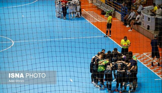 پایان هفته شانزدهم لیگ برتر فوتسال؛ توقف گیتیپسند و پیروزی مهم گهر زمین سیرجان