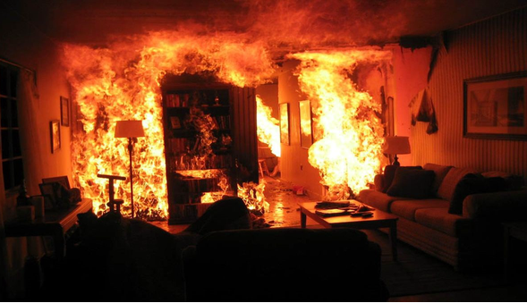 آتش سوزی در یک واحد مسکونی بر اثر استفاده از ماینرهای غیرمجاز در قم